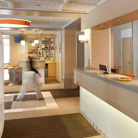 Ibis Styles Centre Gare 3* Annecy