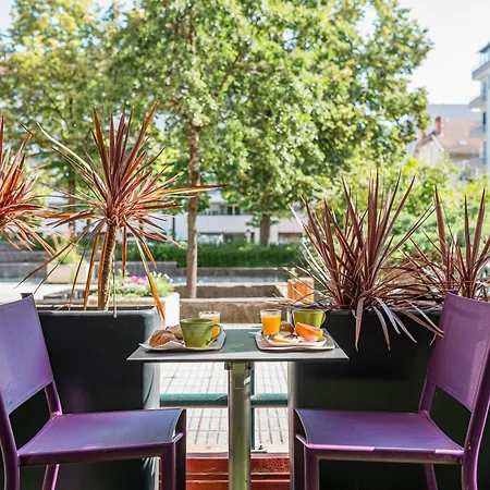 Szálloda Ibis Styles Centre Gare Annecy