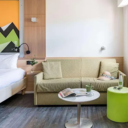 Ibis Styles Centre Gare 3* Annecy
