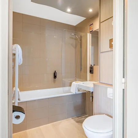 Hotel Ibis Styles Centre Gare Annecy