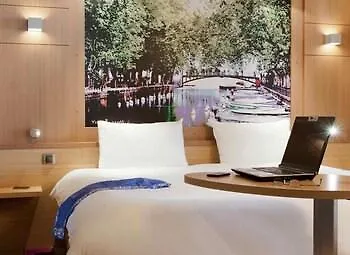 Ibis Styles Centre Gare Hotel 3*