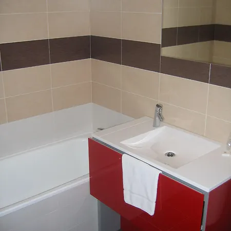Ibis Styles Centre Gare Hotel 3*