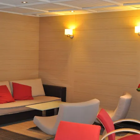 Ibis Styles Centre Gare Szálloda 3*