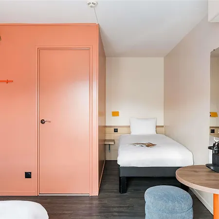 Ibis Styles Centre Gare Szálloda 3*